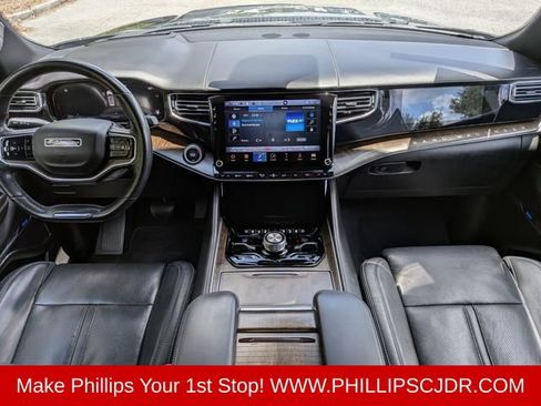 Used 2022 Jeep Grand Wagoneer Series I AWD/4WD image 14