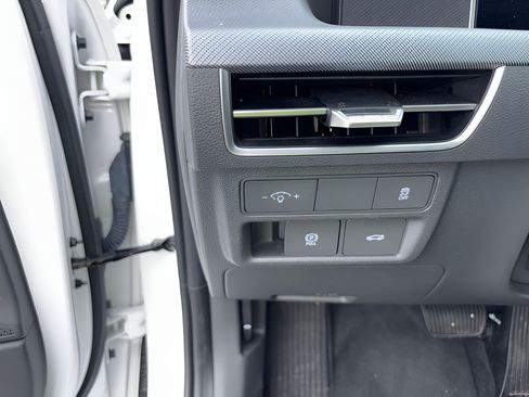 Used 2025 Hyundai Sonata SEL FWD image 26