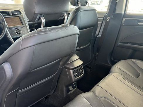 Used 2013 Ford Fusion Titanium w/ Titanium Driver Assist Pkg FWD image 6