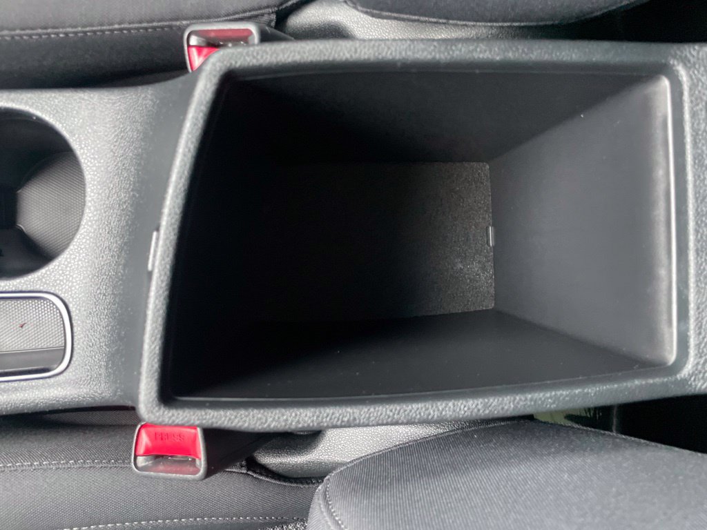 Used 2018 Kia Niro LX FWD image 26