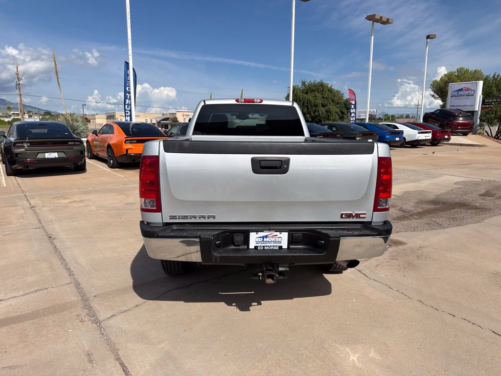 Used 2013 GMC Sierra 2500 W/T w/ Work Truck Preferred Package AWD/4WD image 3
