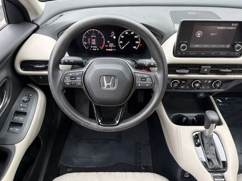 Used 2023 Honda HR-V LX image 16
