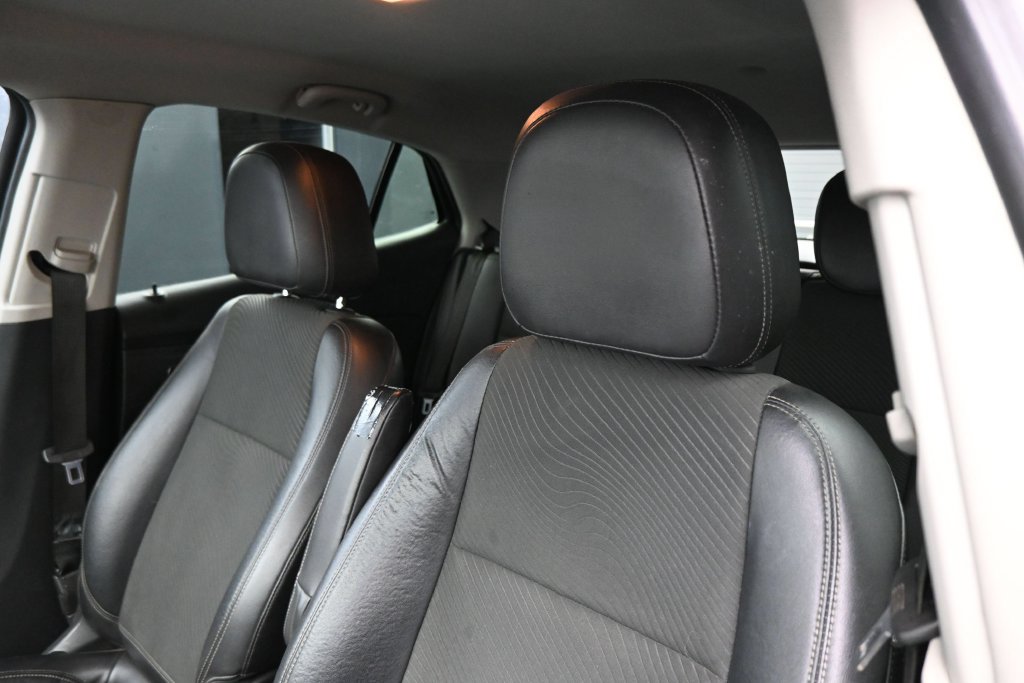 Used 2014 Buick Encore Convenience AWD/4WD image 12