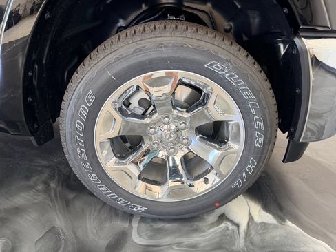 New 2026 RAM 1500 4x4 Crew Cab image 26