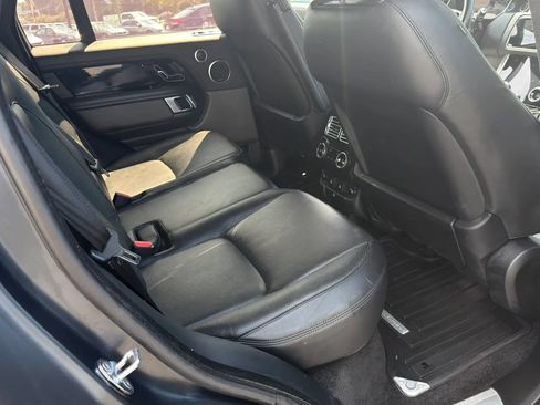 Used 2019 Land Rover Range Rover Supercharged AWD/4WD image 25