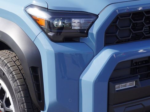 New 2026 Toyota 4Runner TRD Off-Road image 3