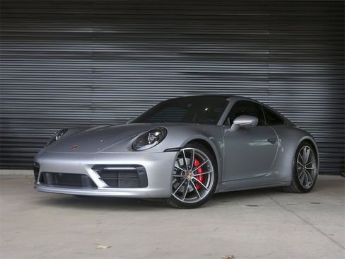 Certified 2024 Porsche 911 Carrera 4S image 1