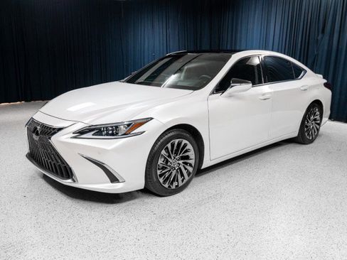 Used 2024 Lexus ES 350 w/ Luxury Package FWD image 1