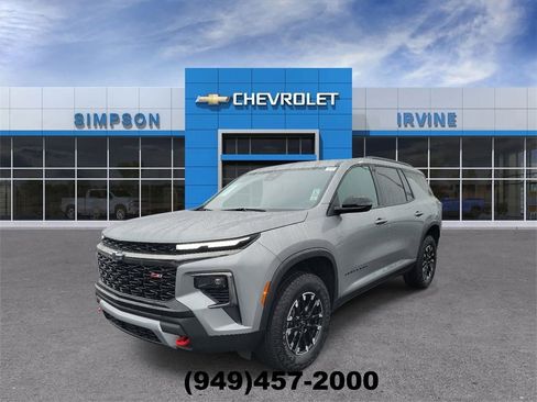 Certified 2025 Chevrolet Traverse Z71 w/ LPO, Cargo Package image 4