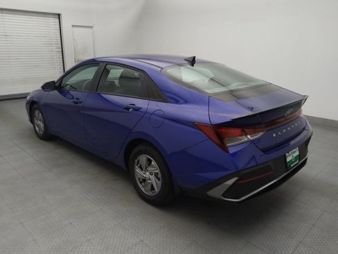Used 2025 Hyundai Elantra Sport FWD image 5
