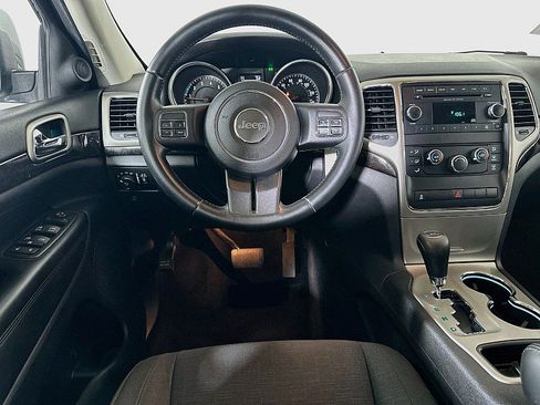 Used 2013 Jeep Grand Cherokee Laredo AWD/4WD image 20