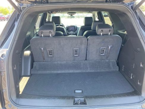 Used 2023 Chevrolet Traverse LT w/ Midnight/Sport Edition AWD/4WD image 20