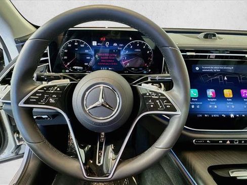 Used 2026 Mercedes-Benz E 450 4MATIC Sedan image 11