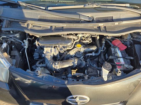 Used 2013 Scion iQ image 20