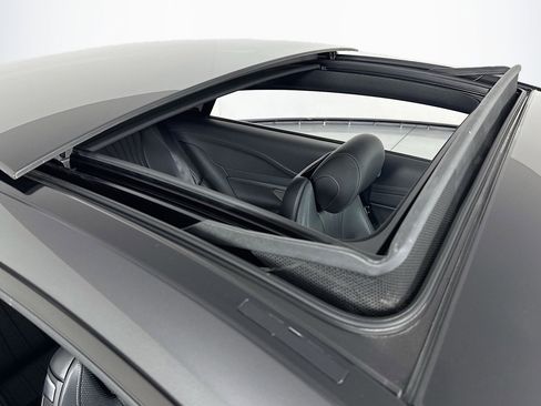 Used 2022 Mercedes-Benz E 450 Coupe image 22