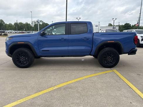 New 2026 GMC Canyon Elevation w/ Convenience Package image 13