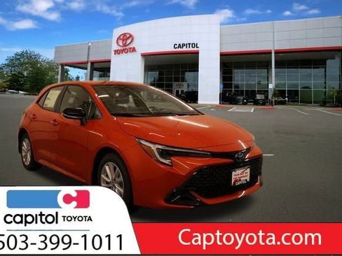 New 2026 Toyota Corolla SE image 1