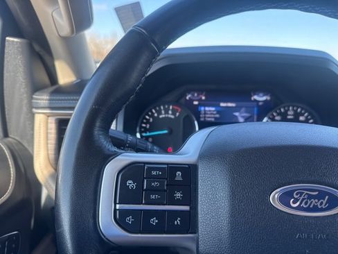 Used 2024 Ford Expedition Max Limited image 17