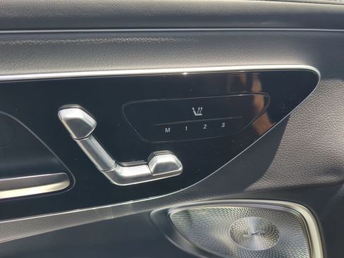 New 2024 Mercedes-Benz CLE 300 4MATIC Coupe image 12
