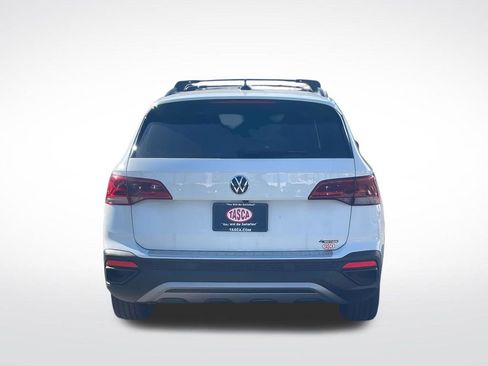 Used 2022 Volkswagen Taos S AWD/4WD image 7