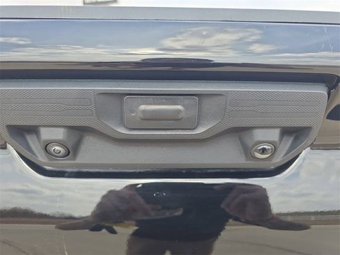 Used 2024 Chevrolet Silverado 2500 LTZ w/ LTZ Plus Package image 13