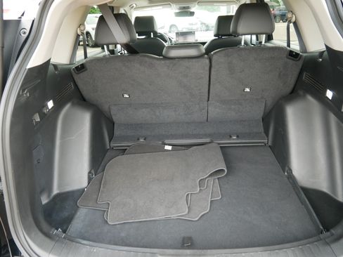 Used 2023 Honda CR-V EX-L image 18