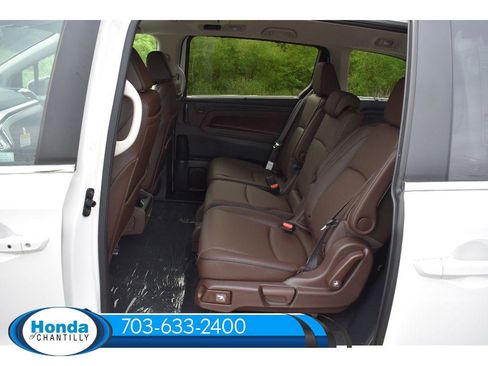 New 2026 Honda Odyssey Touring image 29