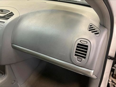 Used 2004 Chevrolet Malibu FWD image 27