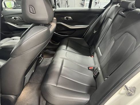 Used 2019 BMW 330i xDrive Sedan w/ Convenience Package AWD/4WD image 35