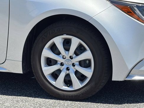Used 2026 Toyota Corolla LE FWD image 26