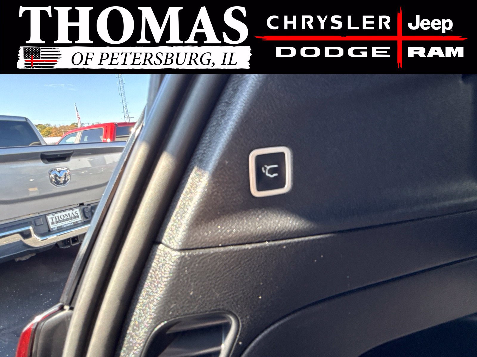 Used 2020 Chrysler Pacifica Touring-L Plus w/ S Appearance Package FWD image 30
