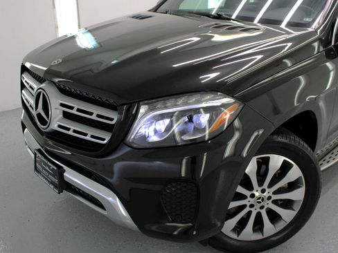 Used 2018 Mercedes-Benz GLS 450 4MATIC w/ Premium Package image 17