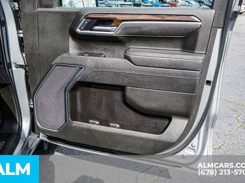 Used 2025 GMC Sierra 1500 SLT image 51