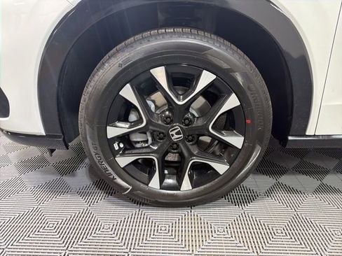New 2026 Honda HR-V EX-L image 10