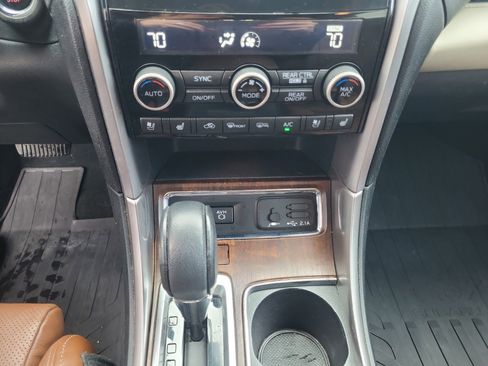 Used 2019 Subaru Ascent Touring image 21