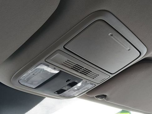 Used 2021 Honda Odyssey EX image 25