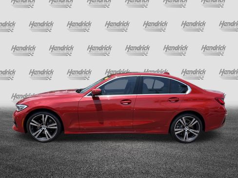 Used 2019 BMW 330i xDrive Sedan w/ Convenience Package AWD/4WD image 7