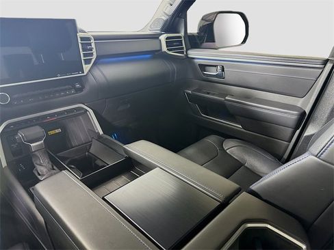 Used 2024 Toyota Tundra Platinum image 23