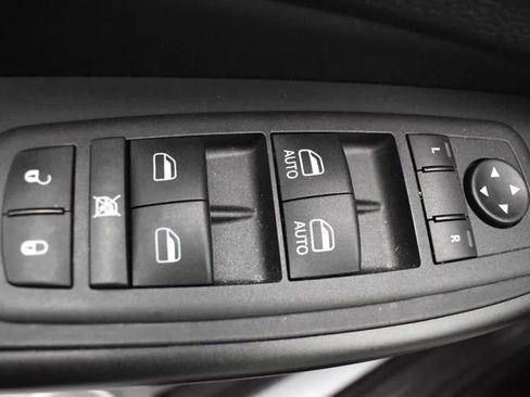 Used 2021 Jeep Cherokee Trailhawk w/ Premium Leather Package image 21