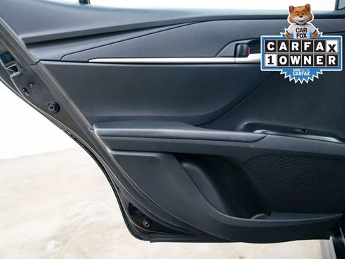 Used 2025 Toyota Camry SE FWD image 24