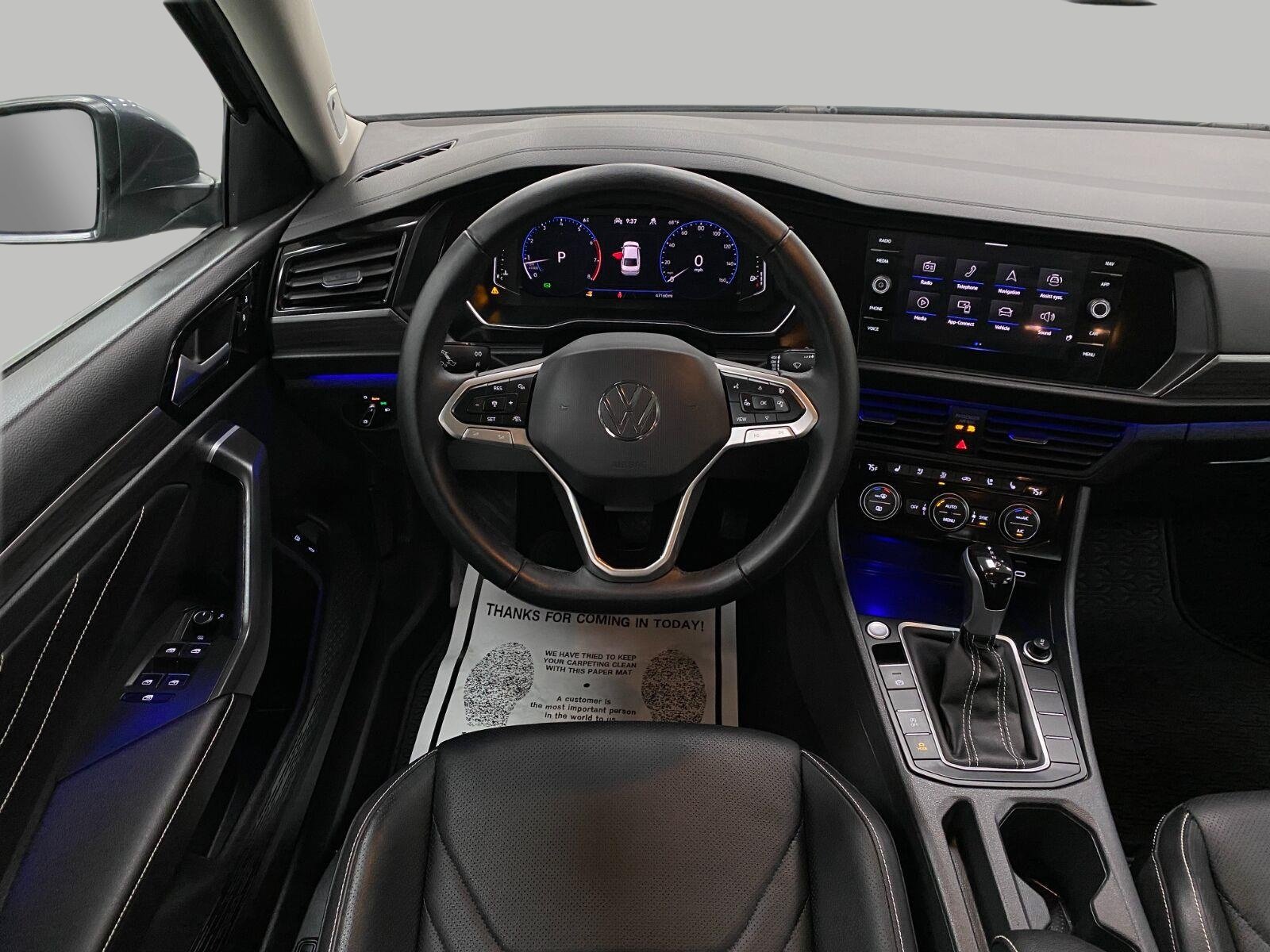 Used 2024 Volkswagen Jetta SEL FWD image 13