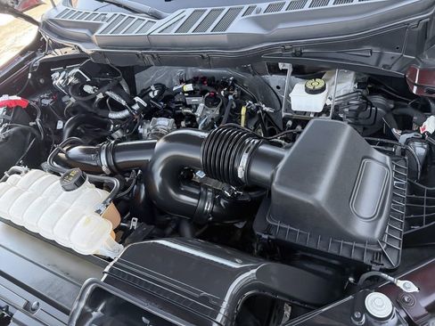 Used 2023 Ford F150 XLT image 29