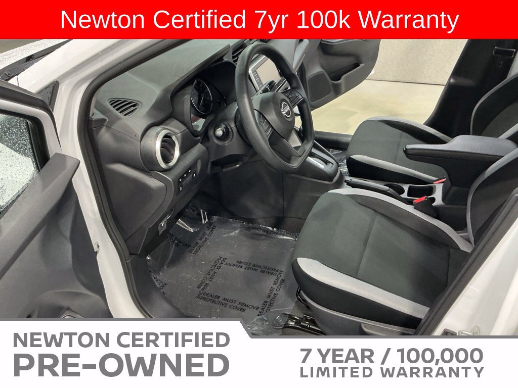 Used 2025 Nissan Versa S w/ Trunk Package FWD image 6