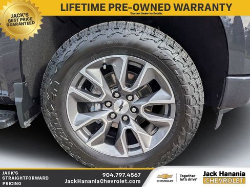 Certified 2022 Chevrolet Silverado 1500 High Country w/ Technology Package AWD/4WD image 10