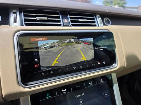 Used 2019 Land Rover Range Rover HSE AWD/4WD image 20