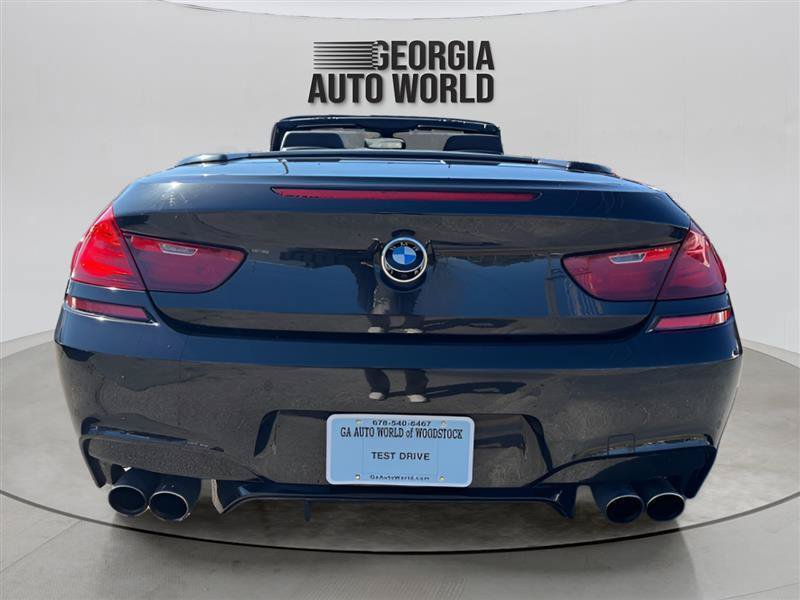 Used 2017 BMW M6 Convertible RWD image 9