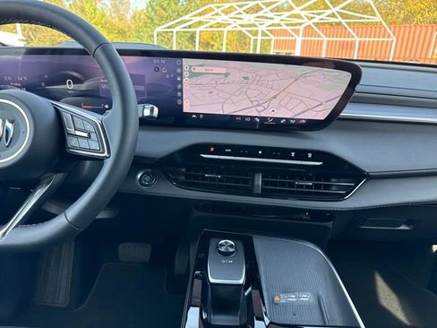 New 2026 Buick Enclave Sport Touring w/ Power Package FWD image 17