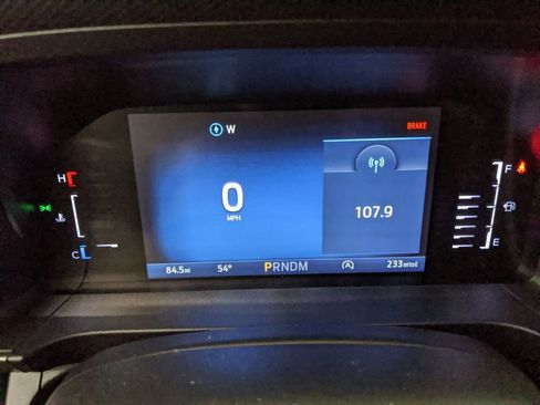 New 2025 Ford Ranger XLT w/ Equipment Group 301A High image 18