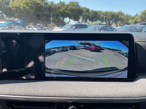 Certified 2026 Nissan Kicks SV FWD image 30