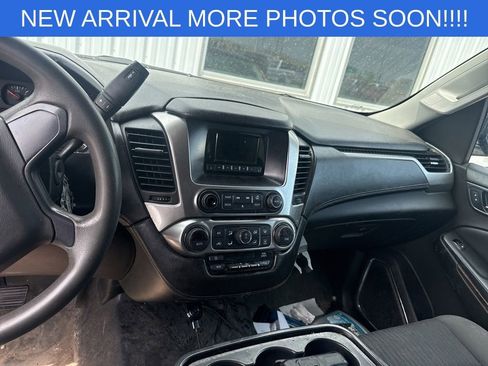Used 2015 Chevrolet Tahoe 4WD image 14
